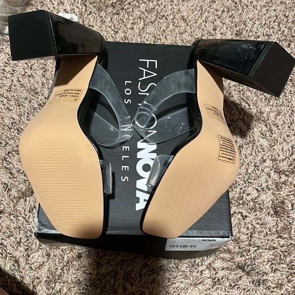Brand new heels fashion nova - Picture 3 of 6